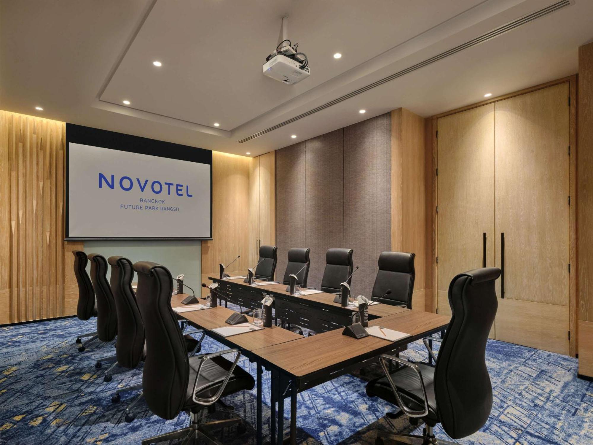 Novotel Bangkok Future Park Rangsit Pathum Thani Ngoại thất bức ảnh